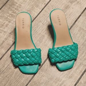 Torrid Women's Green Braided Sandals Size 8 WW
